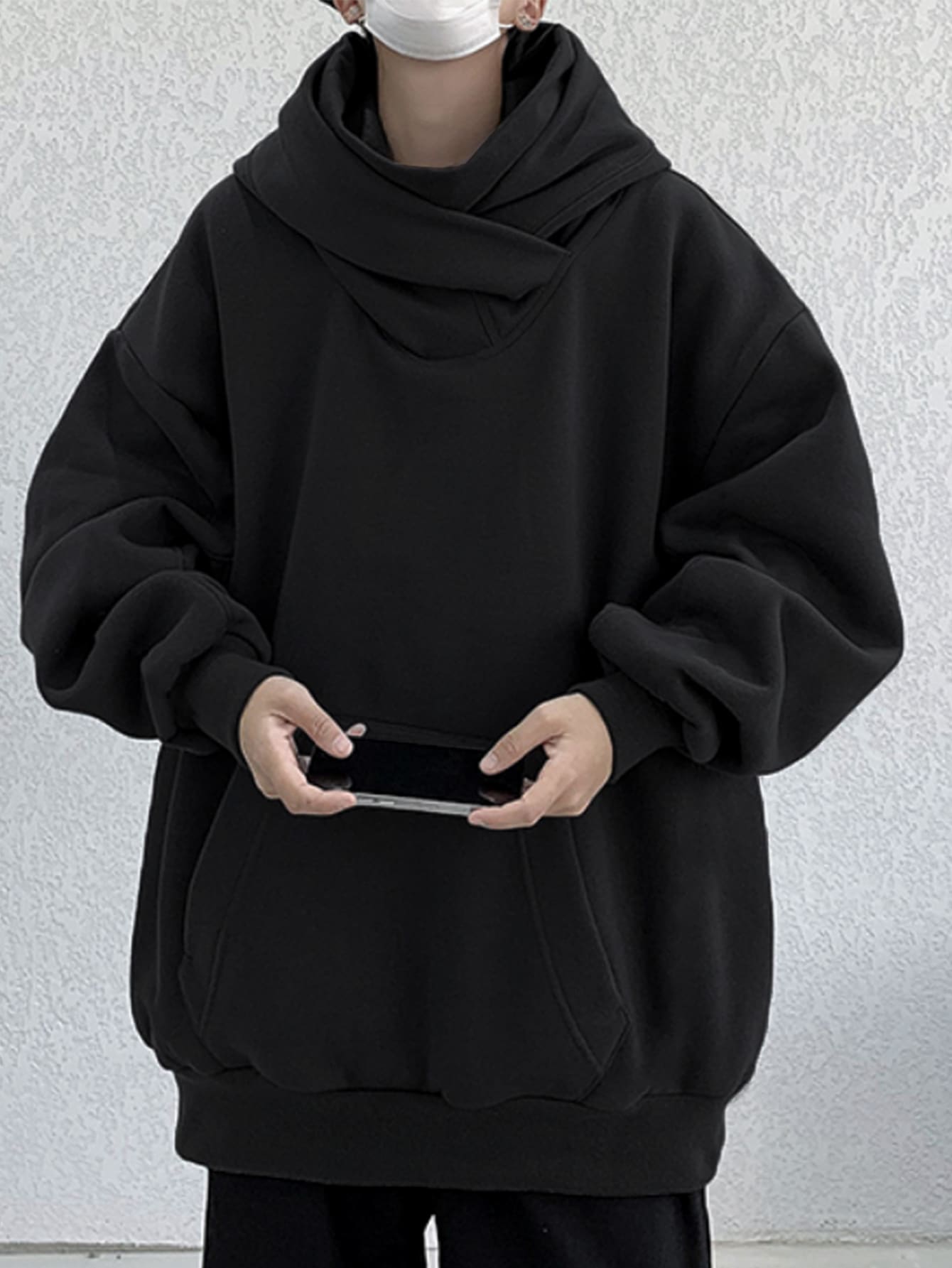Manfinity Men's Solid Color Kangaroo Pocket Drop Shoulder Oversized Hoodie For Autumn And Winter - Black - View 1