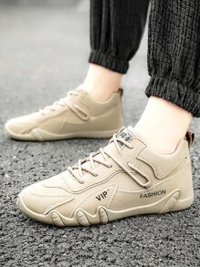 Men Letter Patch Decor Lace-up Front Handmade Shoes - Khaki - View 2