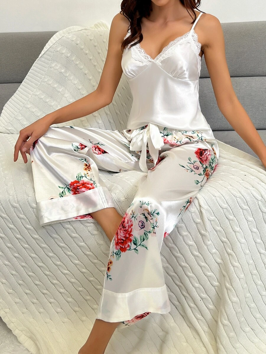 Conjunto de pijama con estampado floral con encaje en contraste de satén - Blanco - Ver 1