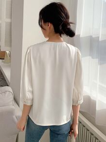 DAZY 實色泡泡袖v領襯衫 - 杏色 - 查看 2