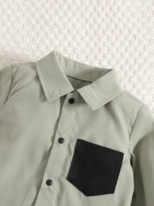 男嬰撞色補丁貼口袋襯衫和褲子 - 彩色 - 查看 4