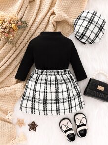 SHEIN Baby Girl Valentine's Day Plaid Print Heart Embroidery Tee & Plaid Print Skirt - Black and White - View 2