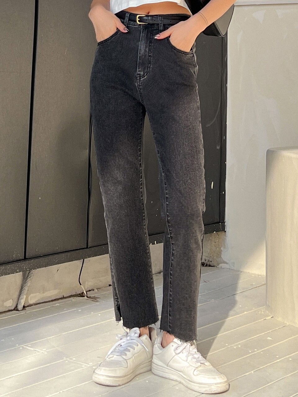 Solid Raw Hem Straight Leg Jeans