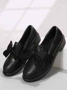 蝴蝶結裝飾款平底便鞋,女士春秋季時尚的黑色哑光小皮鞋,可愛的蝴蝶結,適合工作、購物和學生,舒適的一腳穿平底鞋 - 黑色 - 查看 5