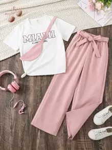 SHEIN بنات تي شيرت بطباعة أحرف و بنطلون بساق واسع حزام