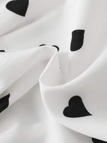 SHEIN Toddler Girls Heart Print Flounce Sleeve Peplum Blouse - White - View 3