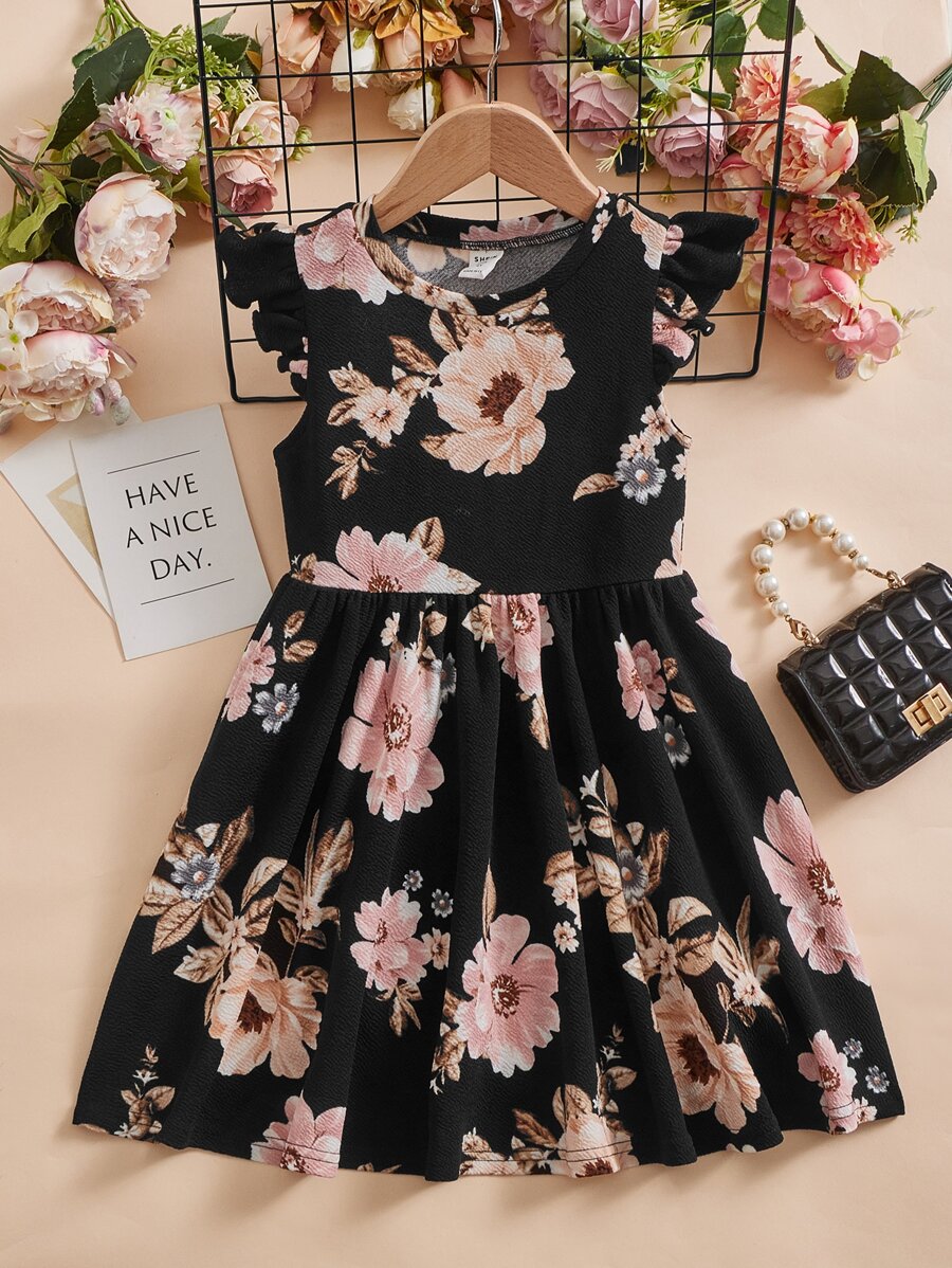 SHEIN 年輕女孩休閒度假花卉印花針織舒適A字裙，蝴蝶袖設計 - 黑色 - 查看 1