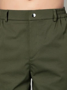 Manfinity Homme Men Solid Slant Pocket Shorts - Army Green - View 4