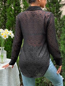 Aveloria Camisa unicolor bajo curvo con botón delantero - Negro - Ver 2