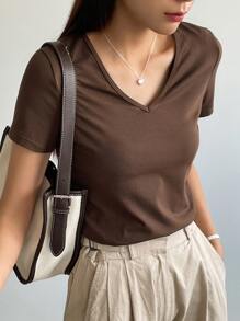 DAZY Chất rắn Cổ v Áo thun - Cà phê nâu - Xem 1
