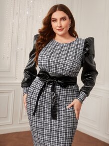 Modelyn Vestido con cinturón con estampado de cuadros de manga farol con abertura trasera - Blanco y Negro - Ver 3