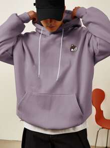 Manfinity Hypemode Men Cartoon Embroidery Kangaroo Pocket Drawstring Oversize Hoodie - Dusty Purple - View 1