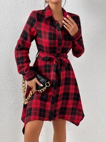 SHEIN Frenchy Vestido camisero con estampado de cuadros bajo asimétrico con cinturón - Rojo - Ver 6