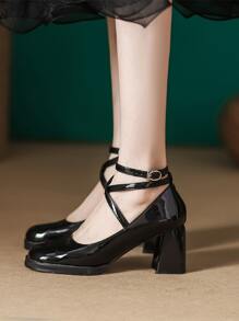 Minimalist Platform Chunky Heeled Ankle Strap Pumps - Black - View 2