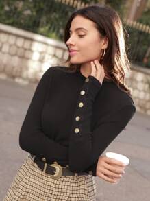 SHEIN Frenchy 紐扣細節修身T恤 - 黑色 - 查看 5