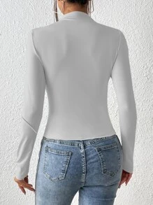 SHEIN Essnce Áo thun nữ màu trơn Giải trí - Màu Xám nhạt - Xem 2