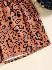 SHEIN 女孩褶邊吊帶上衣和滿版印花附腰帶短褲 - 彩色 - 查看 4