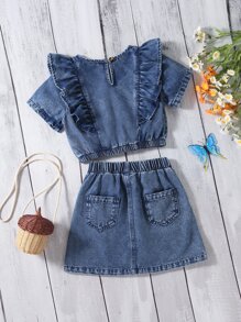 小女童荷葉邊牛仔上衣和半身裙