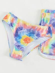 青少年女孩扎染比基尼套装搭配沙滩短裤夏日海滩