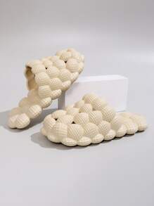 女士轻质 EVA 木屐拖鞋 - 柔软、防滑、包头、纯色、四季皆宜的室内外拖鞋，配有 EVA 鞋垫和鞋面材料，适合休闲穿着 - 杏色 - 查看 3