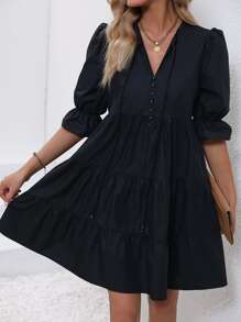 SHEIN LUNE Vestido smock de cuello con cordón de manga con volante bajo con fruncido - Negro - Ver 5