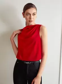 MOTF PREMIUM RUFFLE TRIM STRAIGHT TOP - Red - View 2