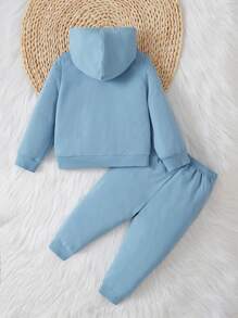 SHEIN 男嬰字母補丁細節連帽衫和接縫細節衛褲 - 淺藍色 - 查看 2