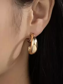 Minimalist Clip On Earrings - Yellow Gold - View 1