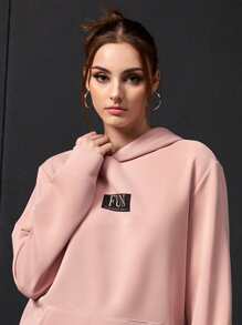 Manfinity 1pc Letter Graphic Kangaroo Pocket Hoodie - Dusty Pink - View 4