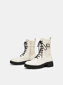 evoluSHEIN Buckle Decor Lace-up Front Combat Boots - Apricot - View 9