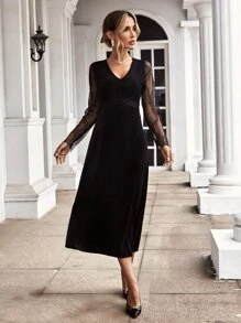 SHEIN Unity Contrast Lace V Neck Velvet Dress - Black - View 3