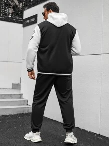 Manfinity Men Letter Graphic Striped Trim Varsity Jacket & Joggers Without Hoodie - Black and White - View 2