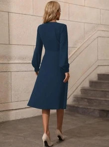 SHEIN Essnce V Neck Lantern Sleeve Split Thigh Dress - Navy Blue - View 2