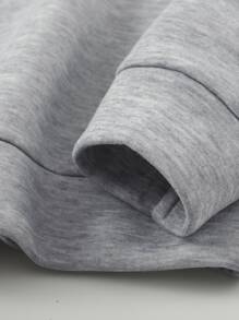 SHEIN EZwear Heart & Letter Graphic Thermal Lined Sweatshirt - Light Grey - View 6