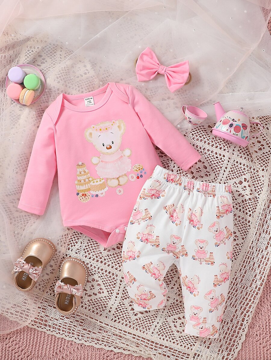 嬰兒卡通圖案連體衣和褲子和頭巾