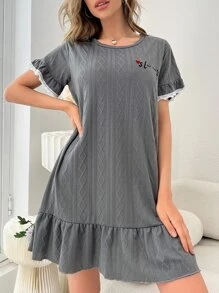 字母刺繡荷葉邊睡裙