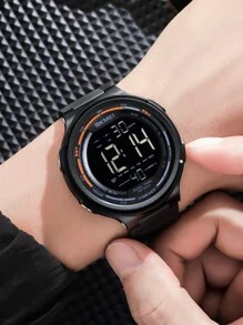 Skmei 1入組黑色TPR聚氨酯帶運動日期鬧鈴防水圓形錶盤數字手錶,適用於日常生活 - 黑色 - 查看 3