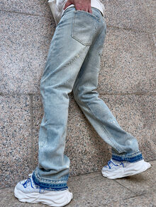 Manfinity EMRG Men Slant Pocket Bootcut Jeans - Light Wash - View 6