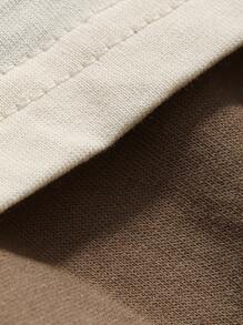 DAZY 卡通和字母圖案落肩袖休閒服套裝 - 米色 - 查看 3