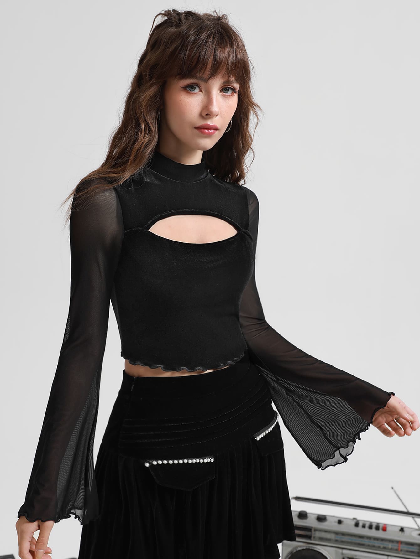 SHEIN MOD Contrast Mesh Lettuce Trim Velvet Tee - Black - View 1