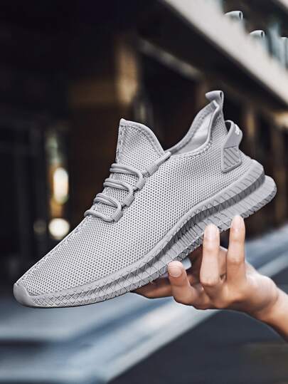 Men's & Women's Fashionable Running Shoes, Round Toe Low Heel Lightweight Breathable Sneakers