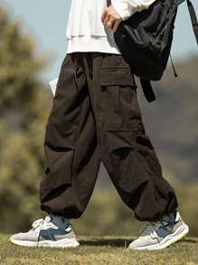 Manfinity EMRG 男士燈芯絨側翻蓋口袋工裝褲