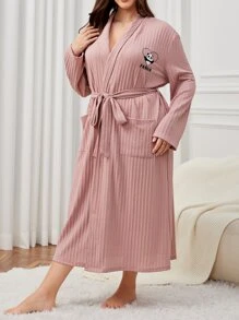 Bata con cinturón con letra con panda con bordado con bolsillo delantero - Rosa vieja - Ver 3