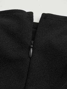 SHEIN MOD 方領燈籠袖收腰黑色洋裝