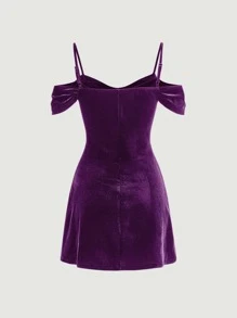 SHEIN MOD 挖肩褶邊絲絨連衣裙 - 紫色 - 查看 2