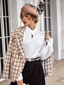 SHEIN Essnce Keyhole Neck Raglan Sleeve Twist Front Blouse - White - View 7