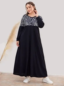 Mulvari Plus Zebra Striped Panel Dress - Black - View 5