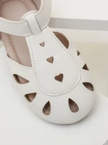 Girls Hollow Out Ankle Strap Sandals - Beige - View 3