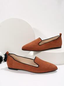 Minimalist Point Toe Flat Loafers - Rust Brown - View 5