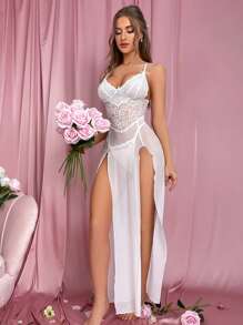 蕾絲拼接網紗吊帶睡裙附丁字褲 - 白色 - 查看 4